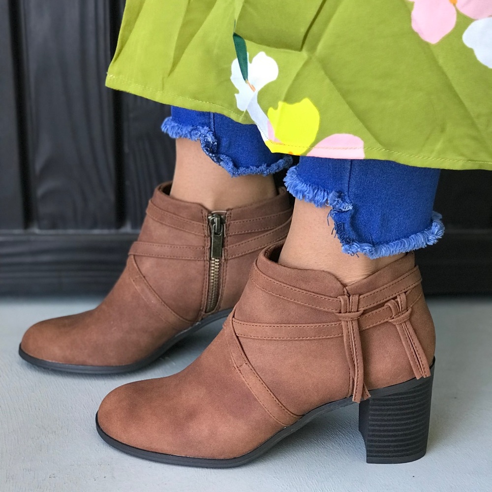 Cognac Fringe Crisscross Straps Ankle Boots - Picture 1 of 8